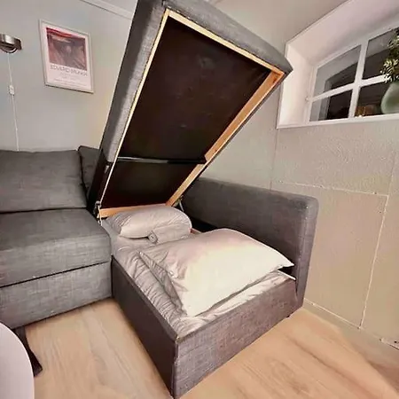 Apartment The Door H1 *